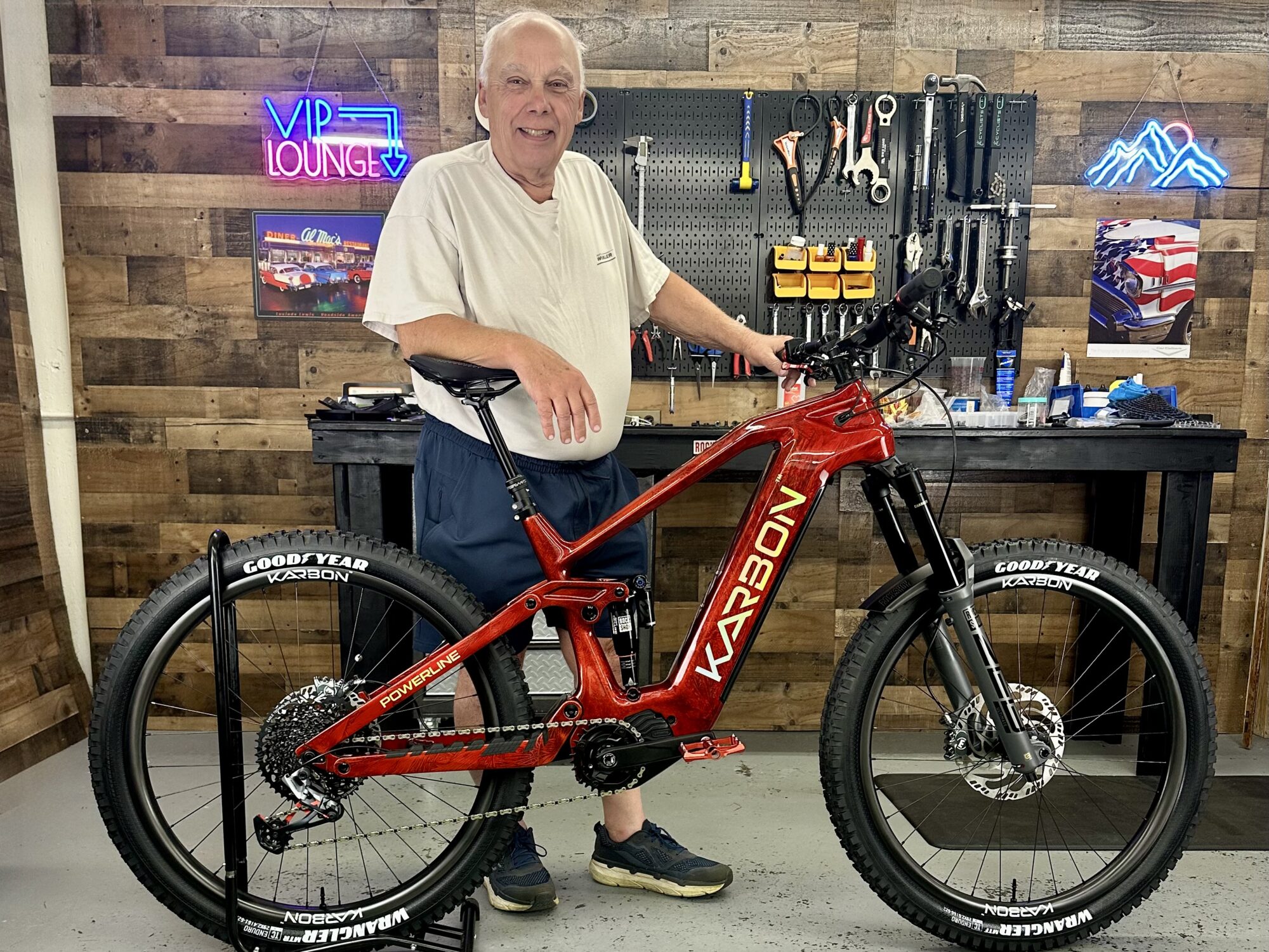 Tom Bielski with his new Karbon PowerLine 840